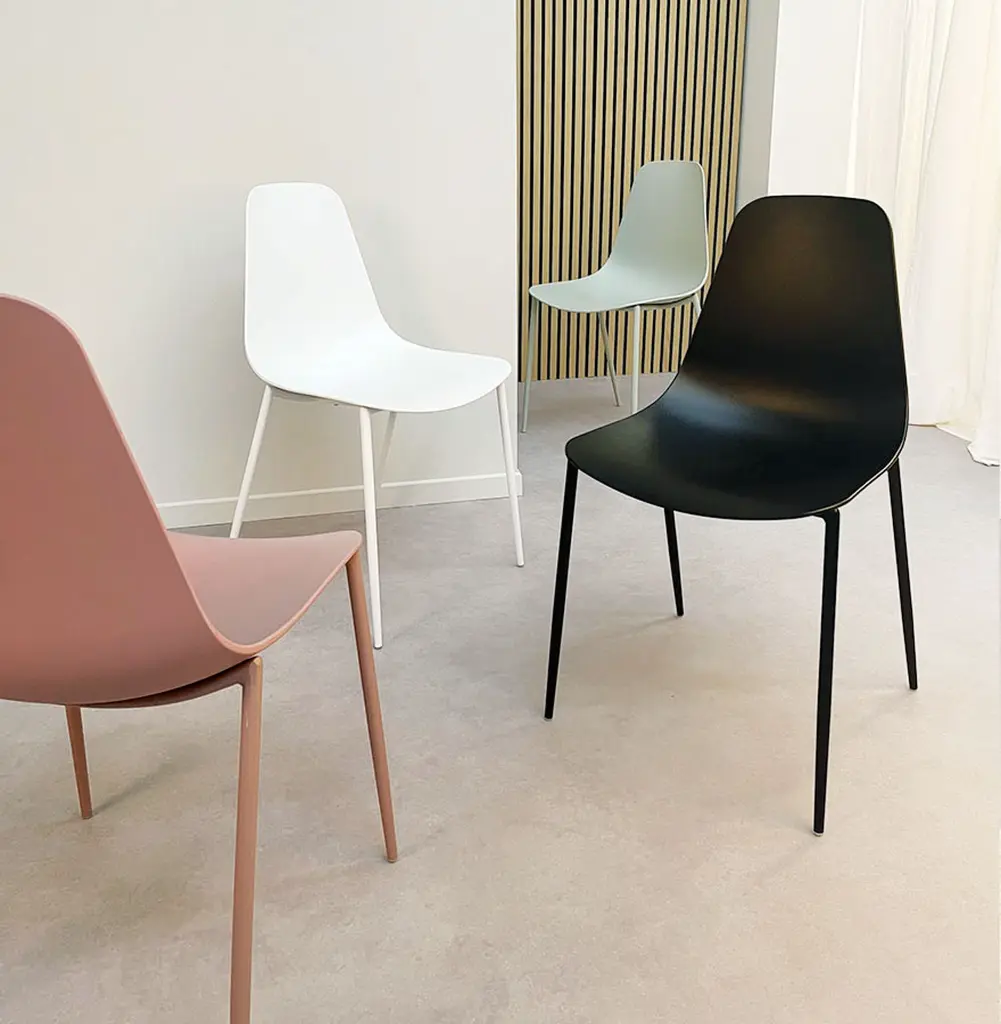 chaise-design-interieur-exterieur-feliz-colorée-legia-home