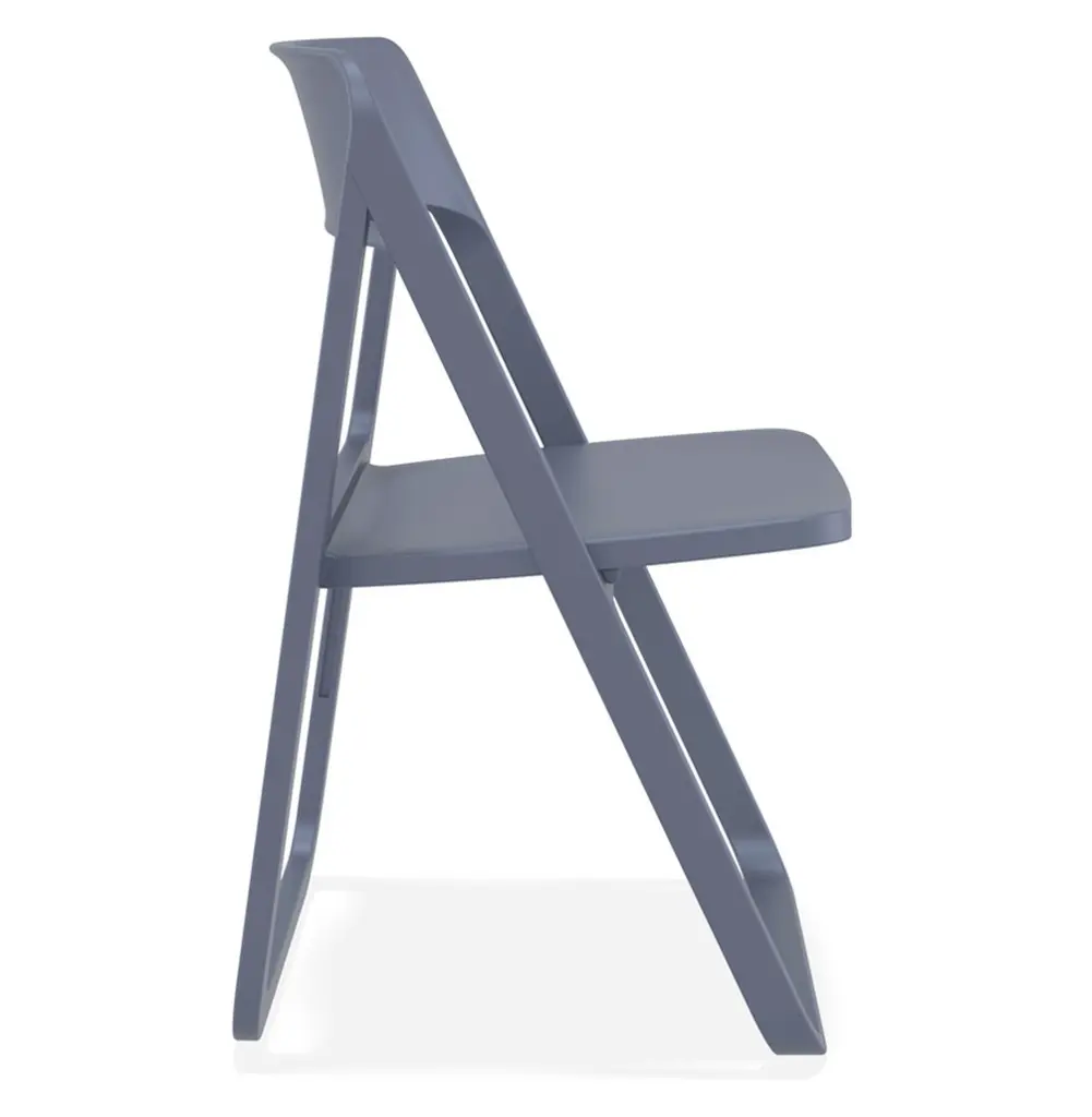 La chaise pliable SLAG par Légia Home.