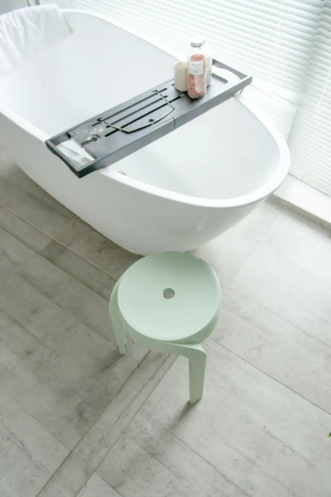 Tabouret d'appoint intérieur exterieur POMPA par Légia Home Le Design pour votre maison votre jardin et votre terrasse