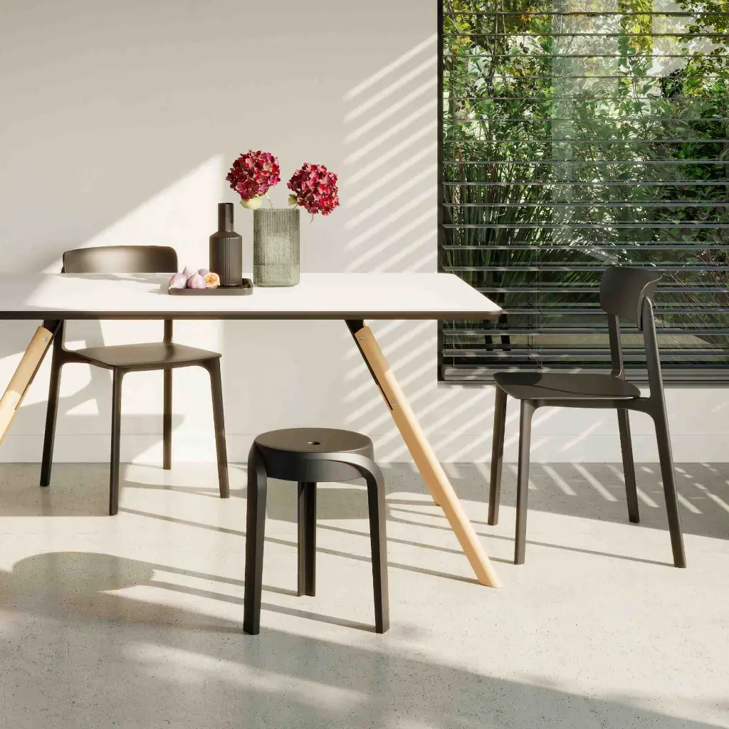Tabouret d'appoint intérieur exterieur POMPA par Légia Home Le Design pour votre maison votre jardin et votre terrasse